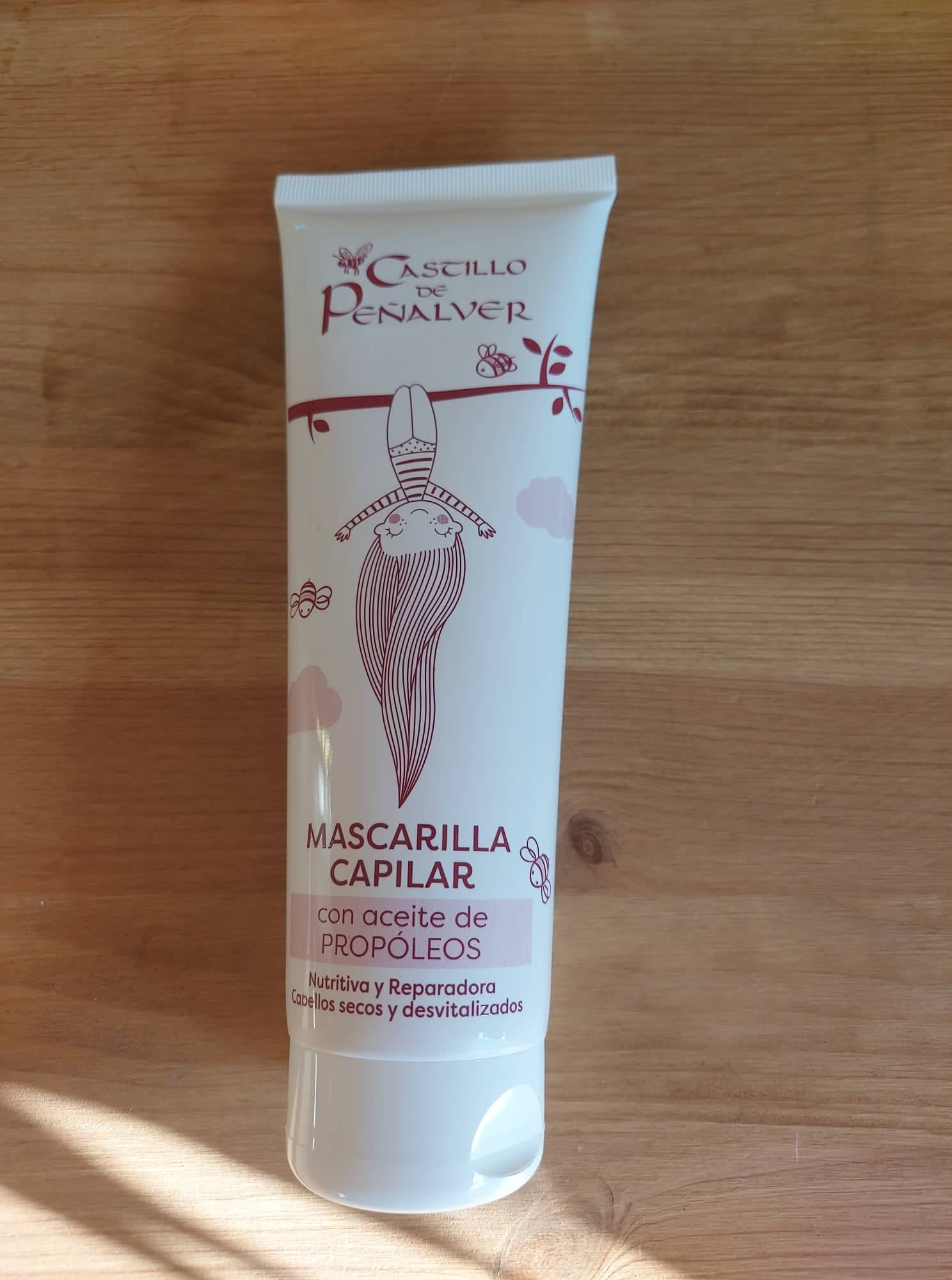 Máscara capilar própolis